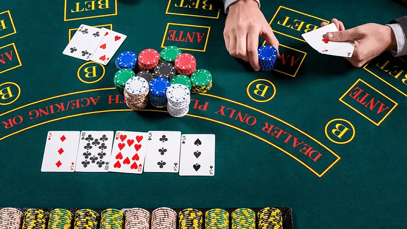 Các yếu tố cốt lõi trong Cách Đọc Vị Đối Thủ Trong Game Bài Sunwin